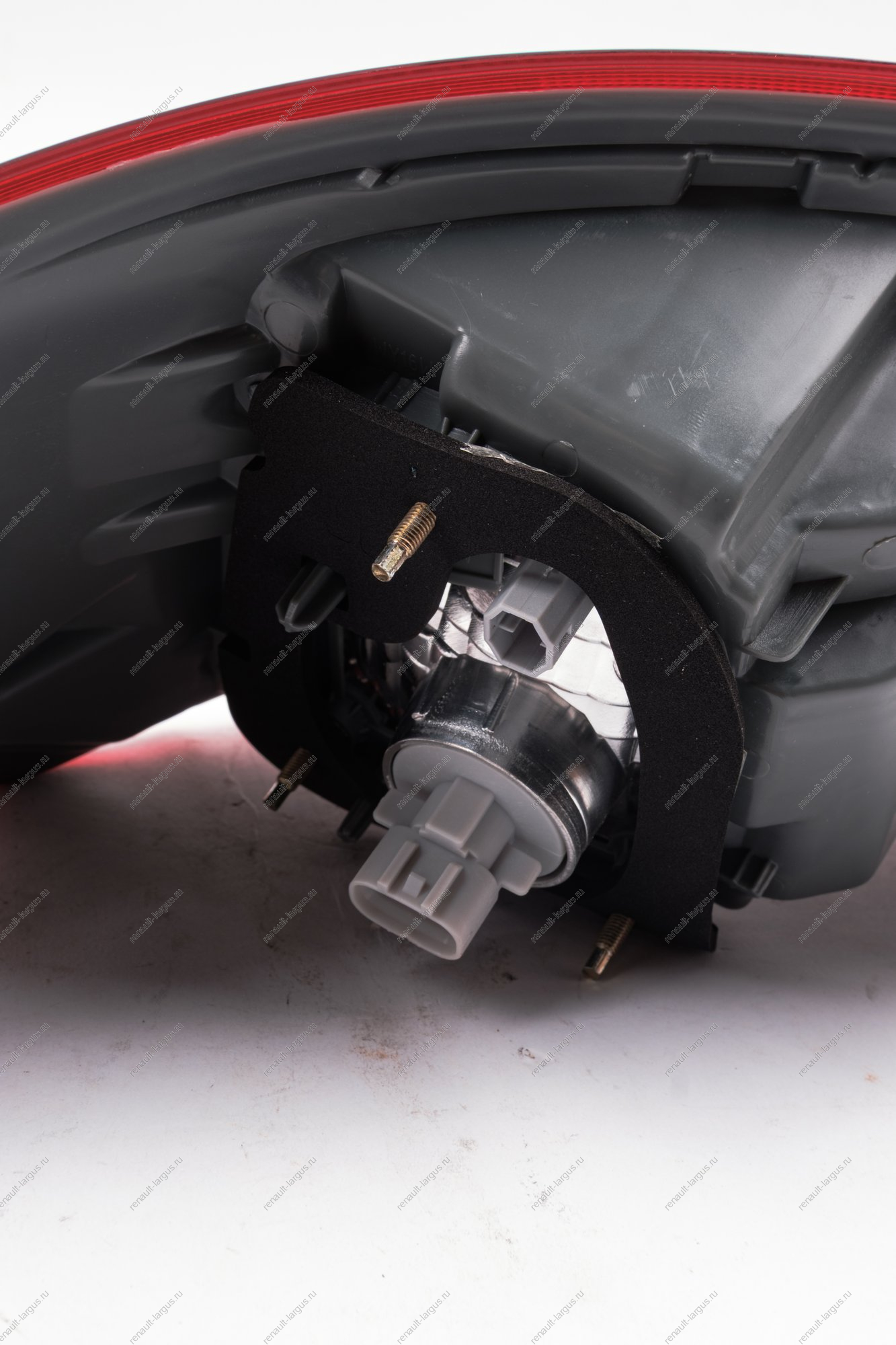 Фонарь LADA Vesta/SW/ SW Cross задний правый боковой Cartronic