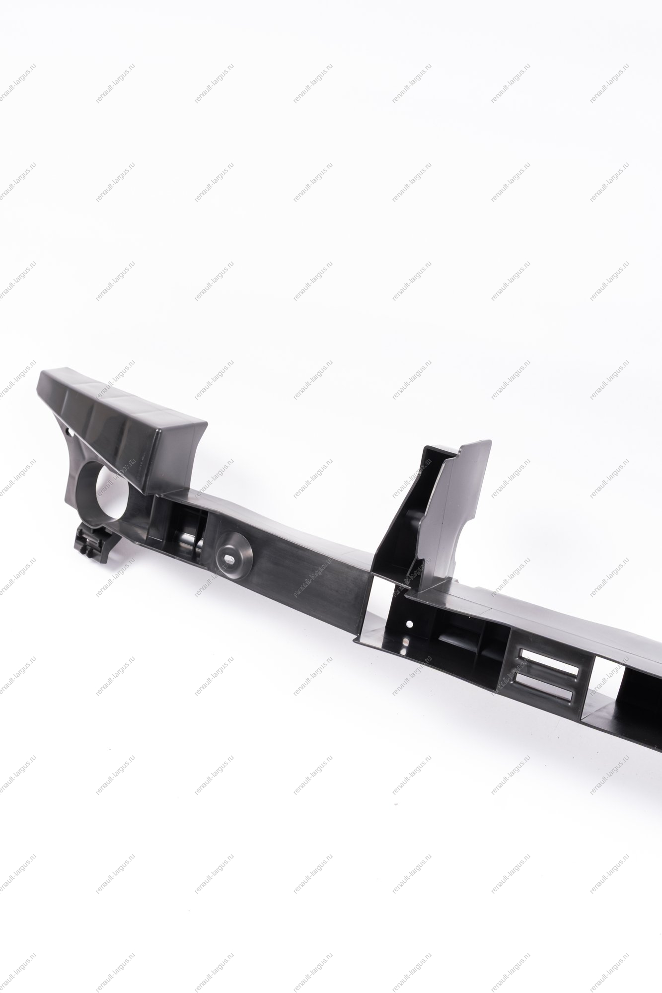 Усилитель переднего бампера (пластик) LADA Largus (FL) NEW Lada