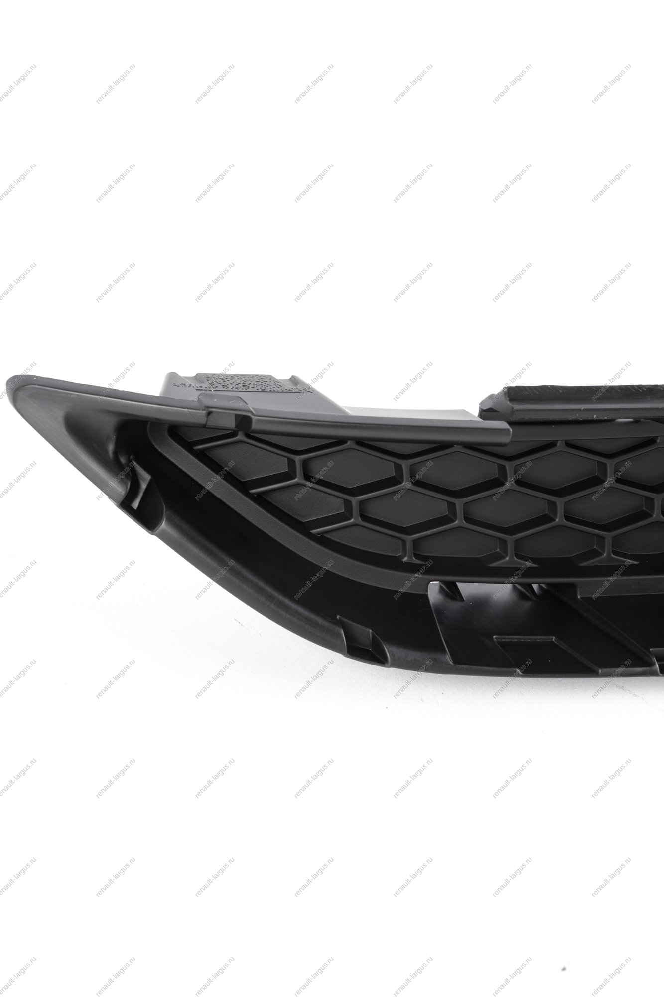 Крышка окна под заднюю буксирную проушину LADA Vesta FL Lada