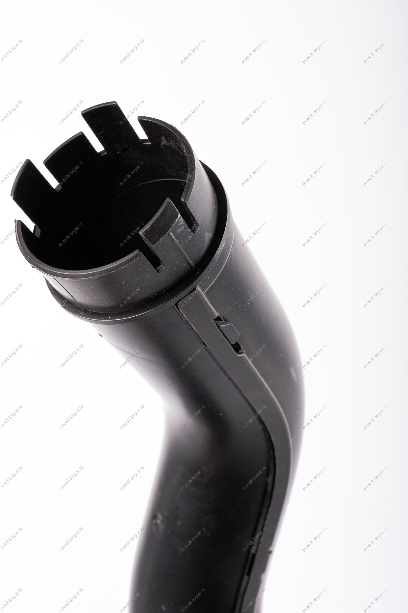 Воздухозаборник воздушного фильтра (патрубок) LADA Vesta Lada