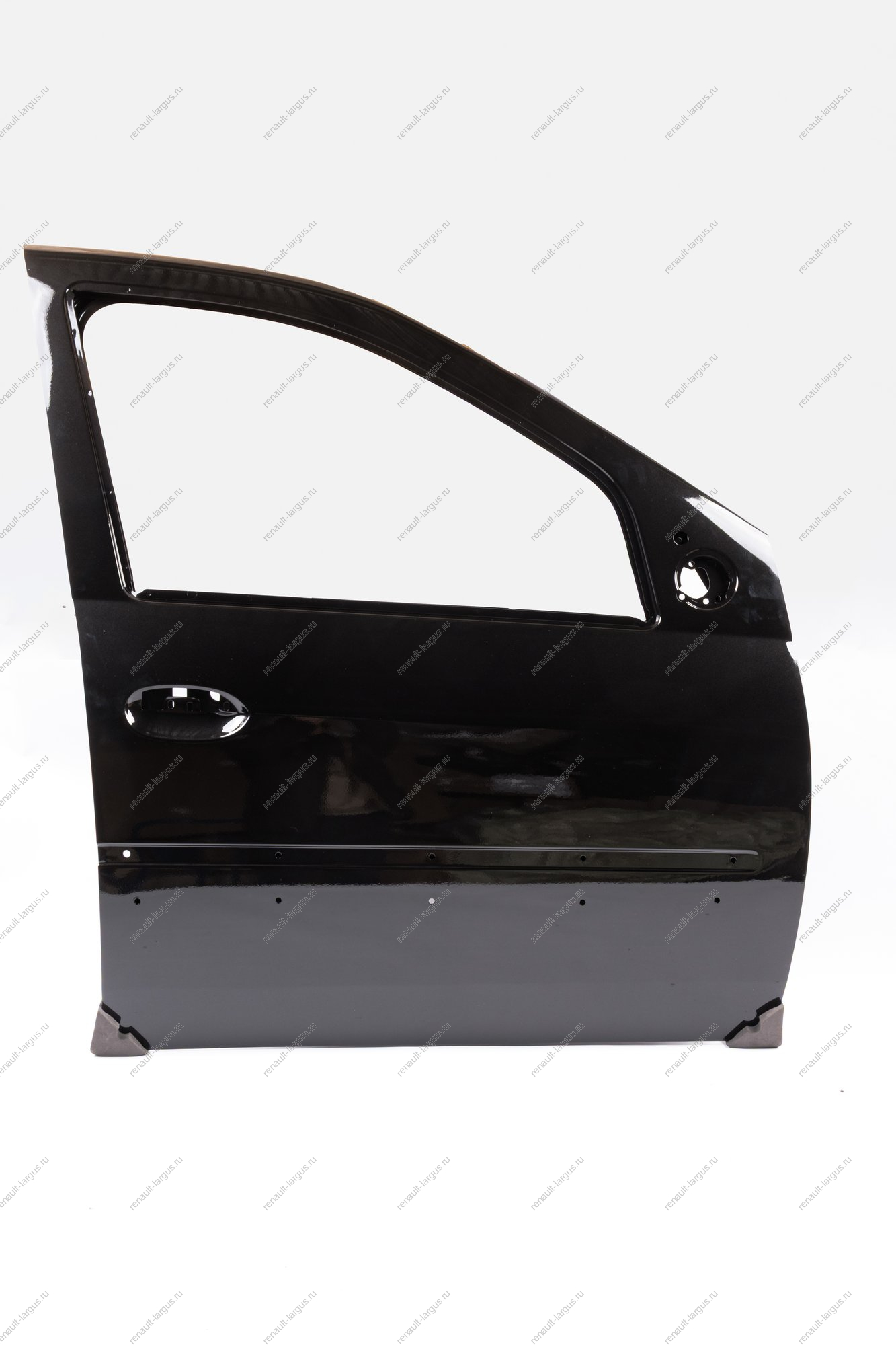 Дверь передняя правая (c отв. под молдинг ,без отверстия под личинку) в цвет 676 LADA Largus (FL) NEW Lada