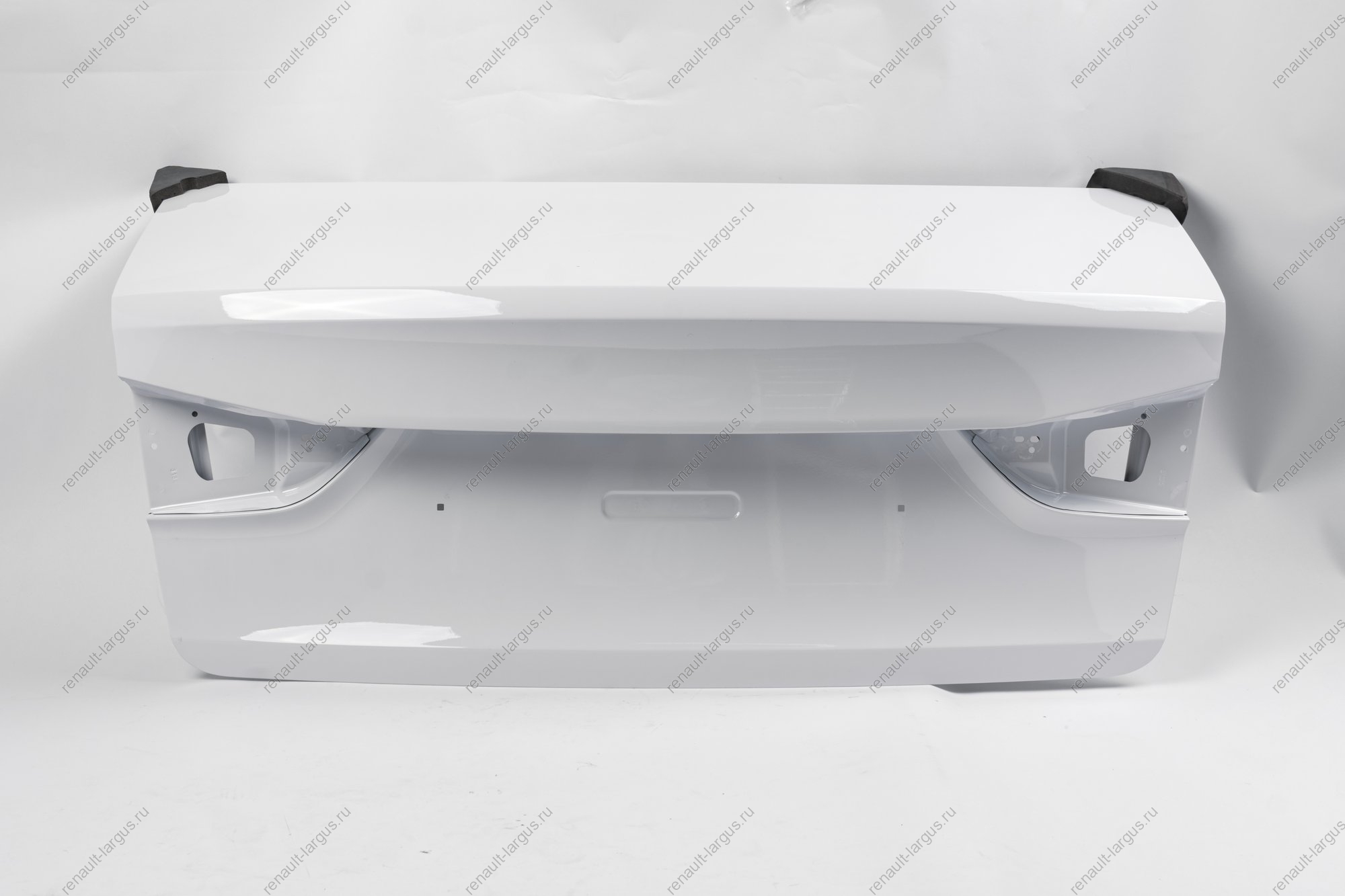 Крышка багажника в цвет 221 Ледниковый (белый) LADA Vesta NG (седан) Lada