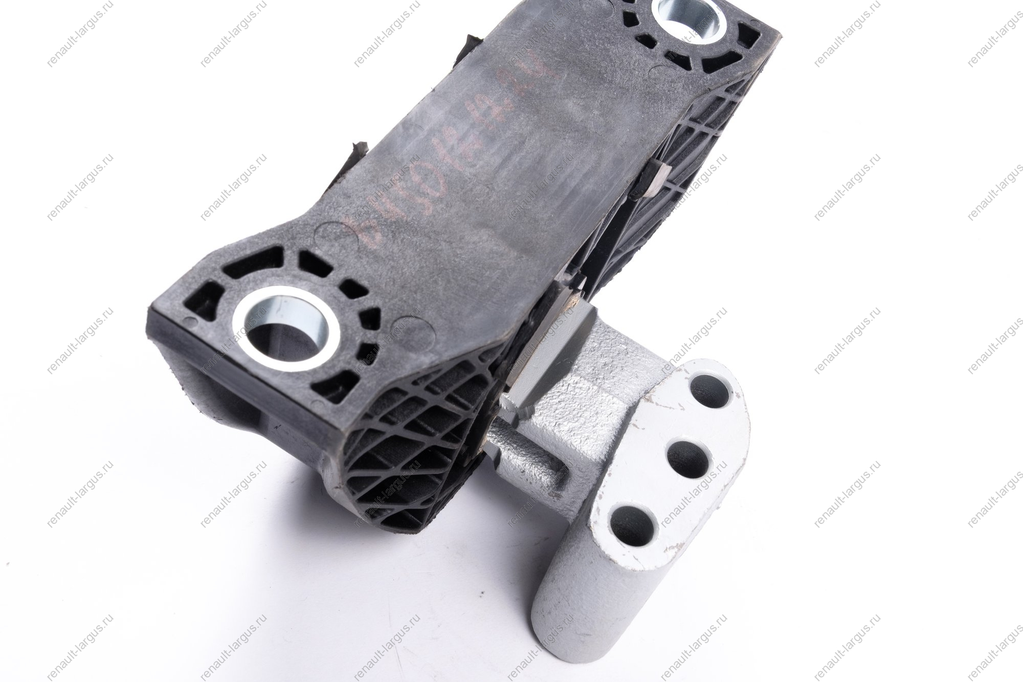 Опора Lada Vesta NG правая с кронштейном в сборе Lada