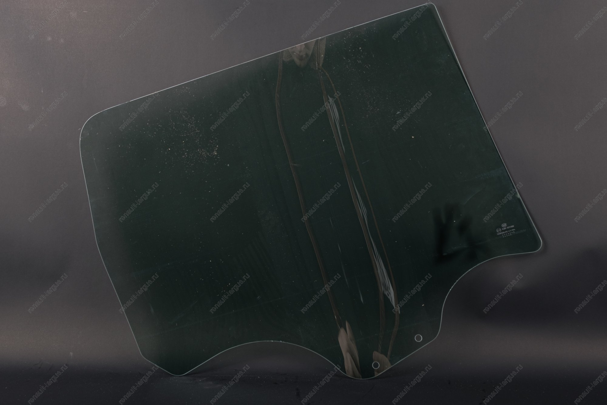 Стекло задней двери левое Tinted тонирован.LADA Largus (AGC) Lada