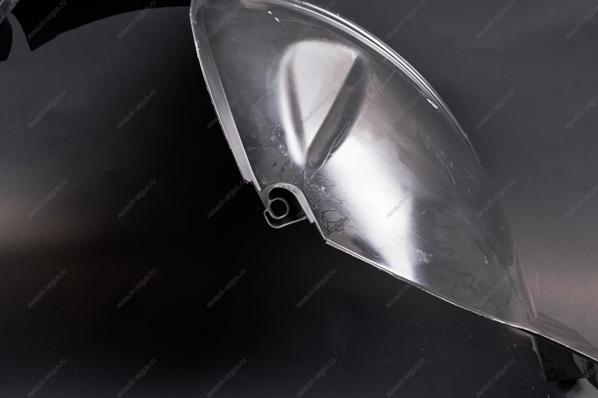 Подкрылок LADA Largus/RENAULT Logan 10-13 передний правый+левый (Полад) Lada