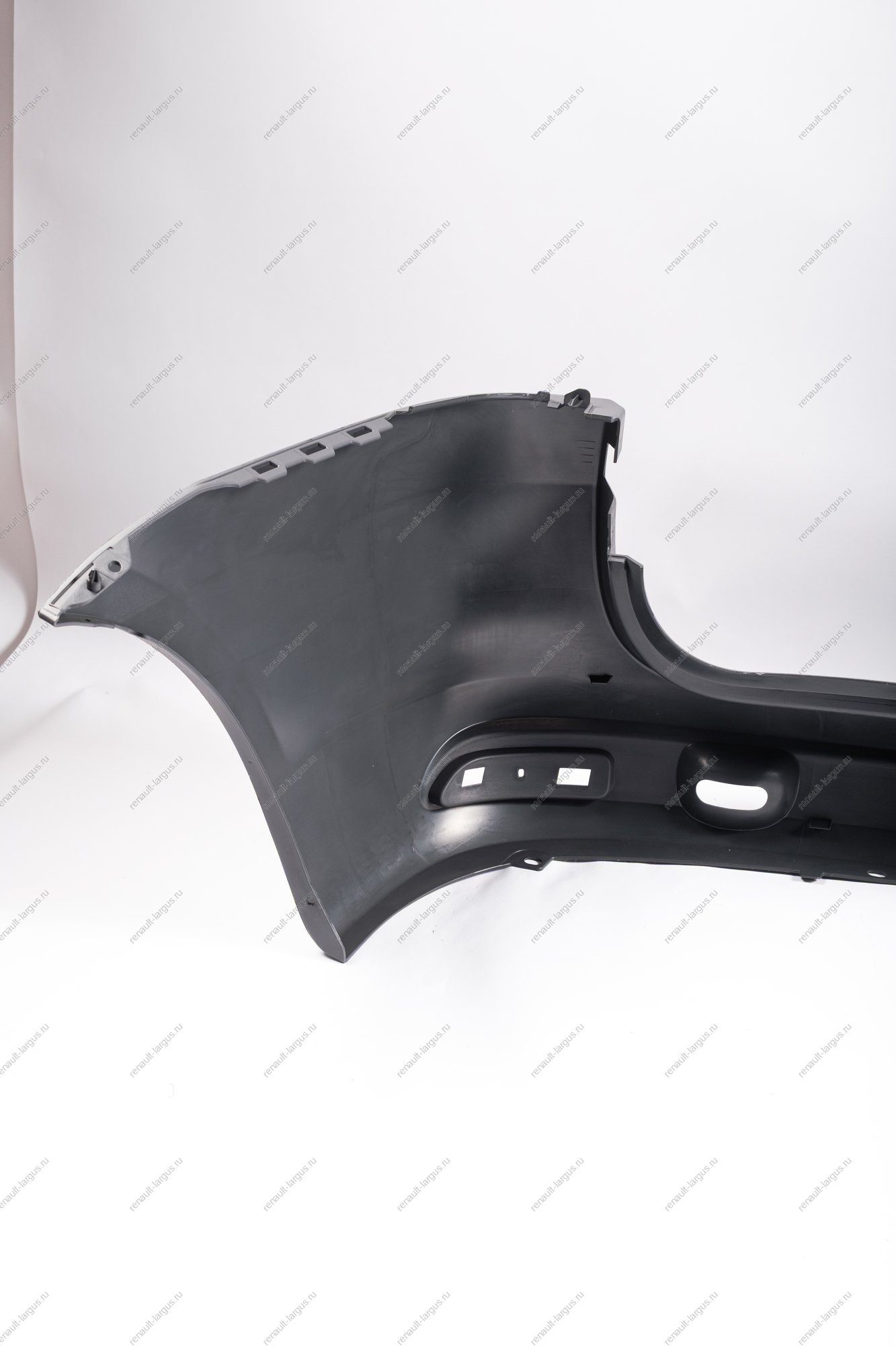 Бампер задний Лада Ларгус (не окраш) с тиснением (шершавый) без отверстий под парктроник Lada