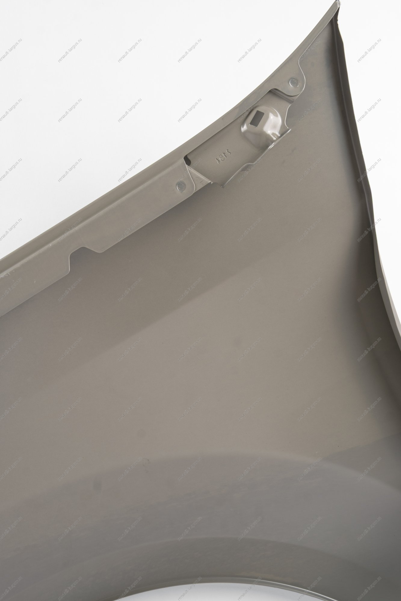 Крыло переднее правое LADA Largus Начало