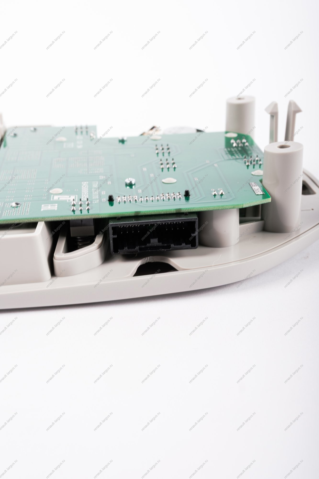 Блок освещения салона 1-го ряда (для а/м с ЭРА ГЛОНАСС) цвет светлый LADA Vesta/XRAY Lada