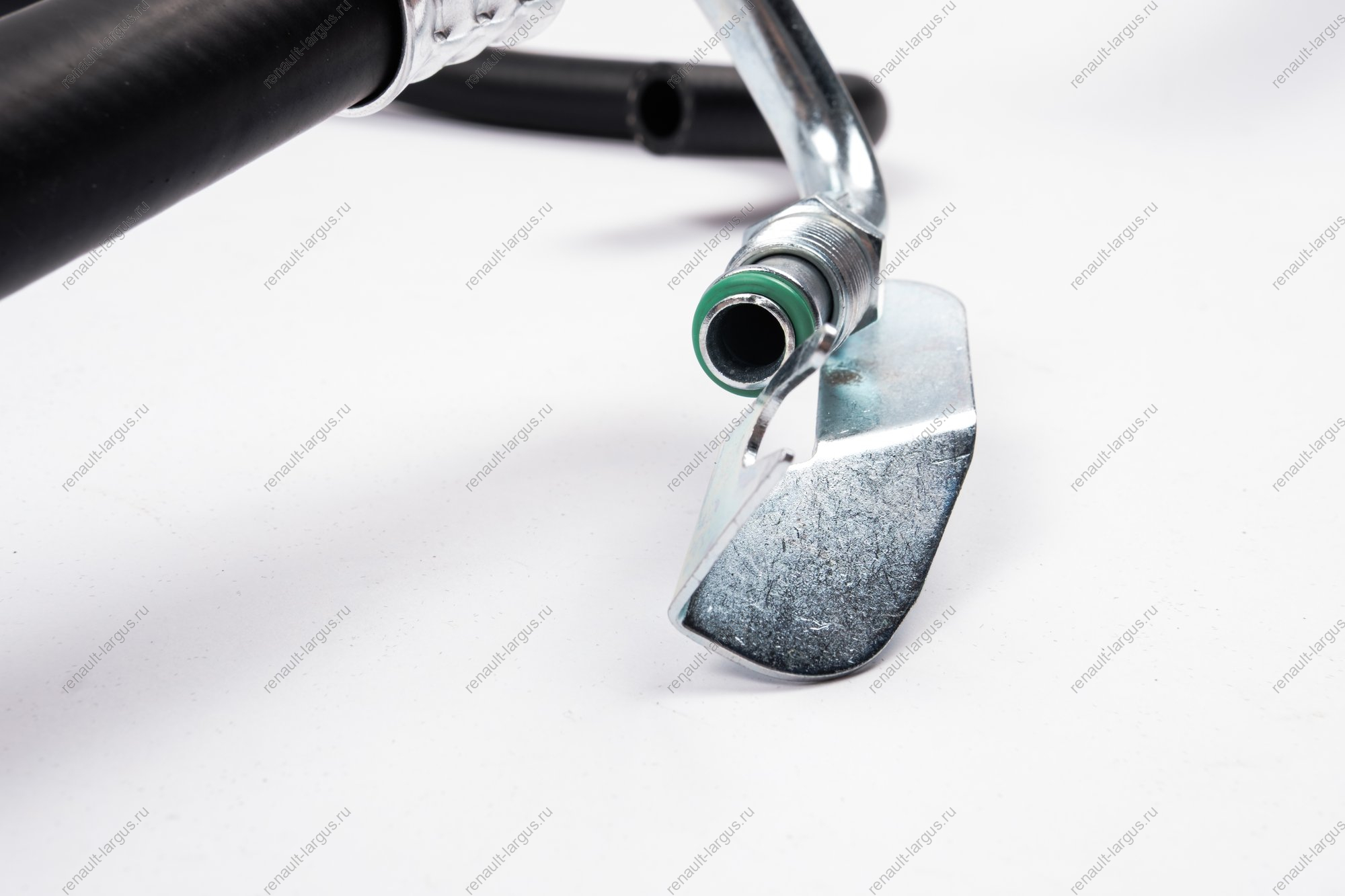 Шланг низкого давления ГУР LADA Largus (от рейки к бачку )(подводящий) двигат 11189 CGA