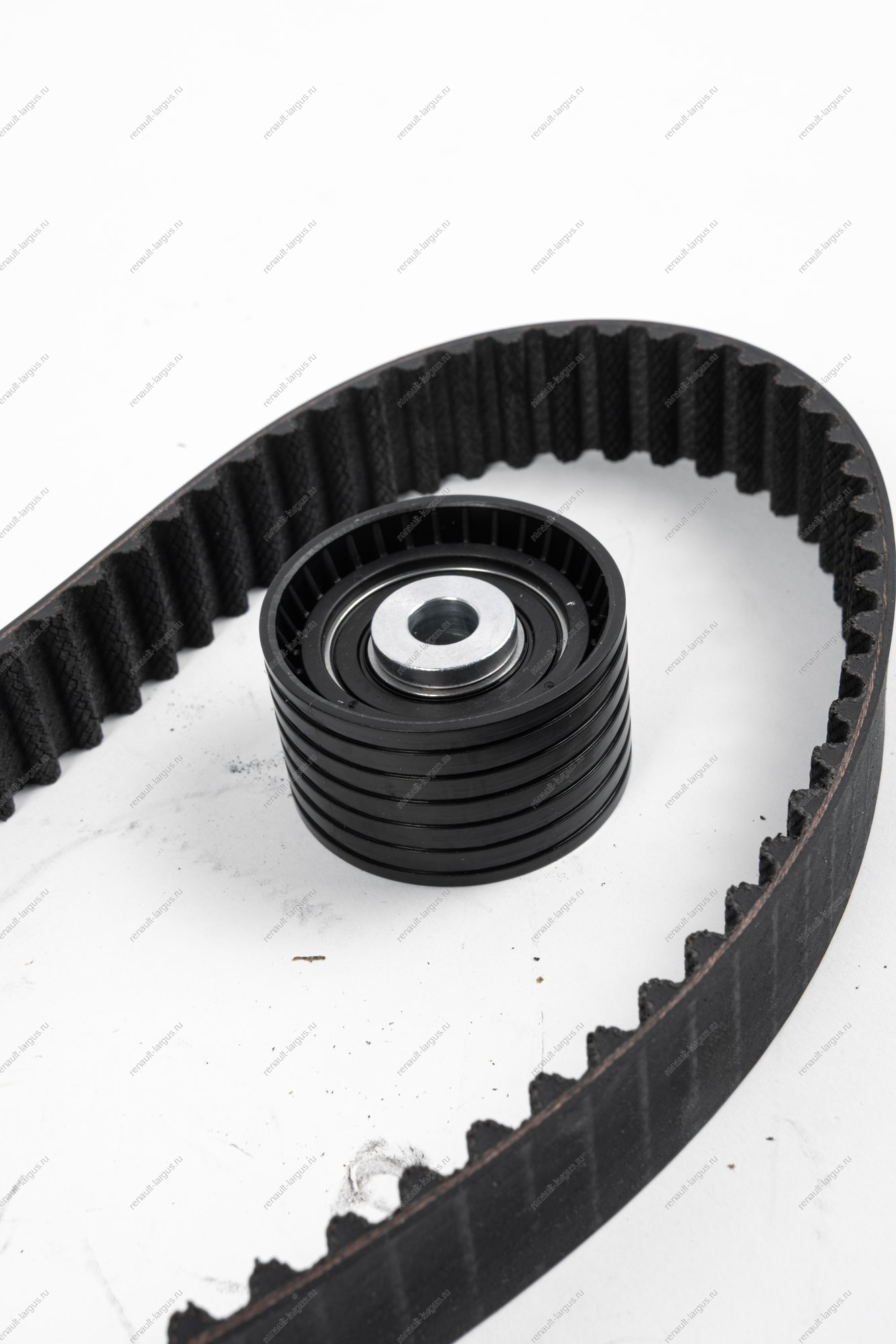 Ремень ГРМ + 2 ролика Lada Largus 16кл 105лс. (Gates K035671XS)