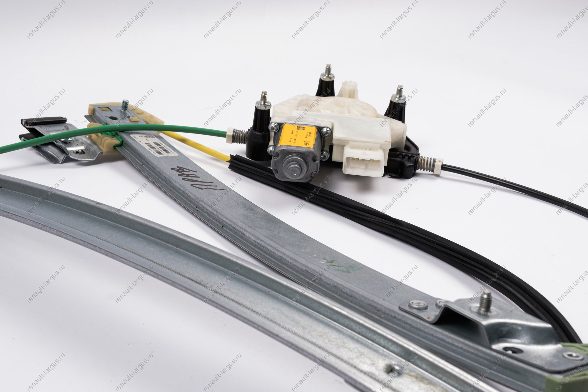 Электростеклоподъемник LADA Vesta NG передней двери правый 6 контактов (без упаковки) (BROSE) Lada