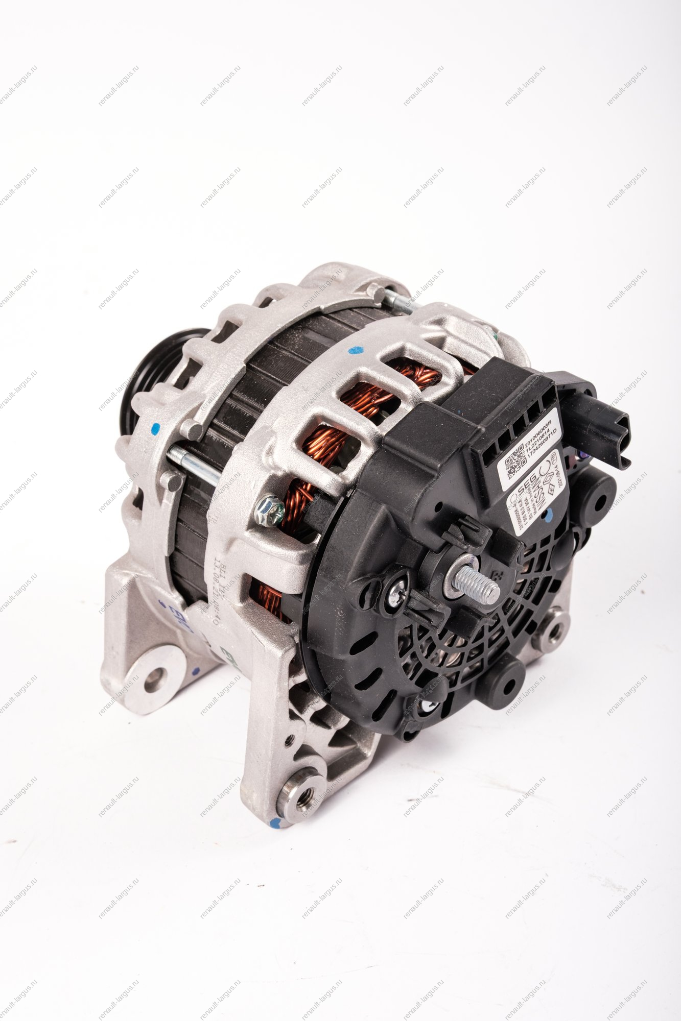 Генератор LADA Largus 90A 14V Renault