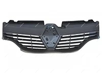 Решетка RENAULT Logan/Рено Логан переднего бампера верхняя 2014- Sat