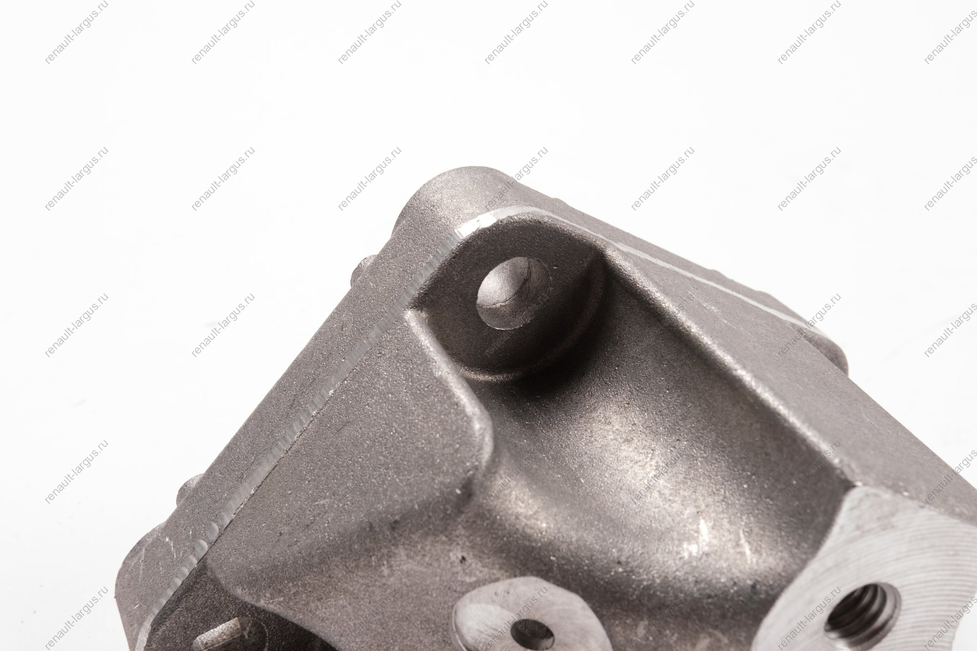 Кронштейн левой опоры подвески двигателя Lada Vesta LADA