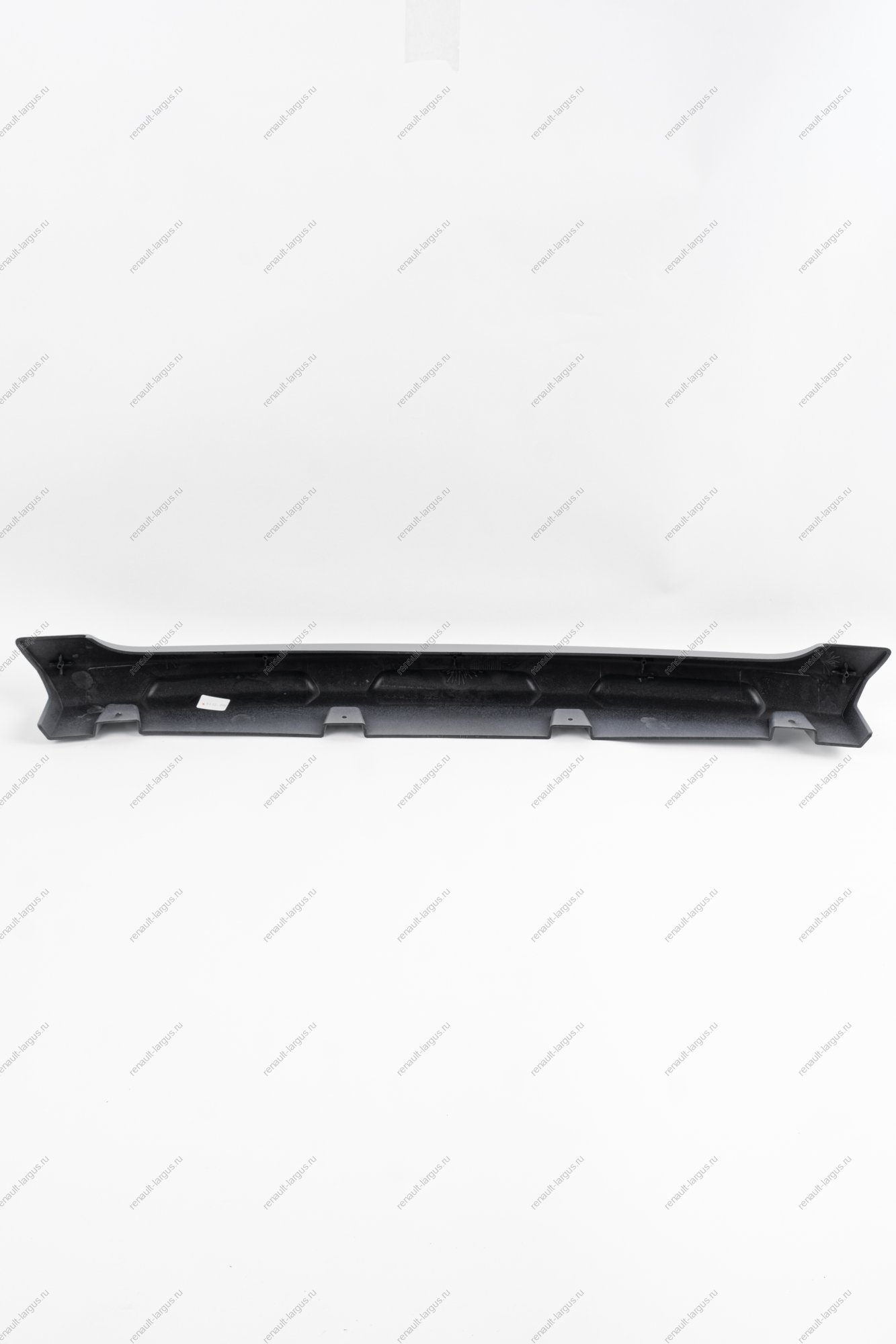 Накладка переднего бампера центральная (цвет серебристый) Lada Largus Cross до 2021г. (ORIGINAL) Lada