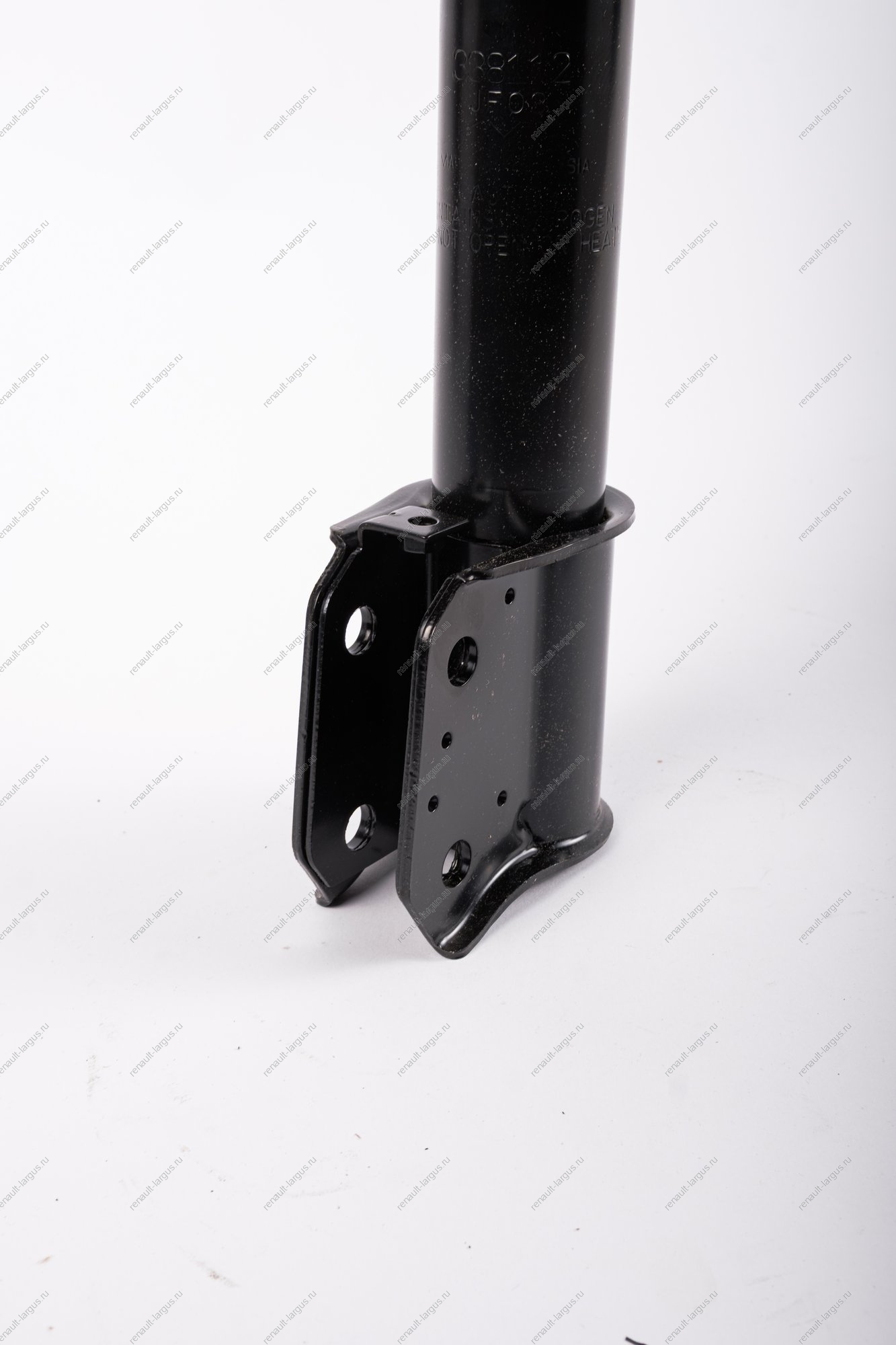 Амортизатор газовый LADA Largus передний подвески для универсала KYB 1шт