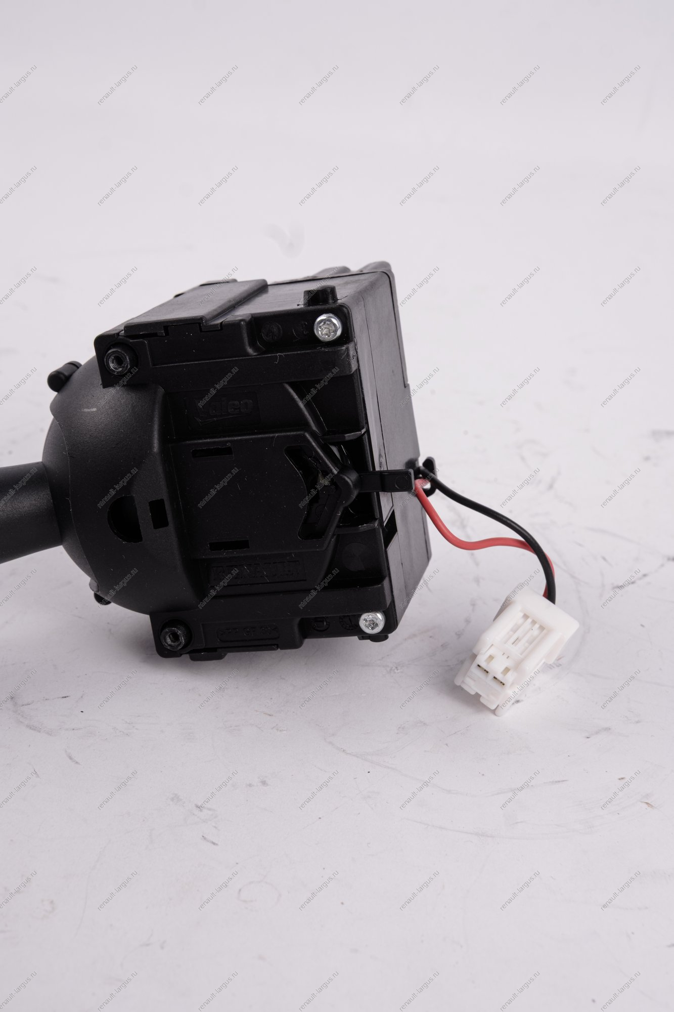 Подрулевой переключатель левый Renault Logan-II, Sandero-II, Dokker, Duster-I фаза 2 (Valeo) Renault