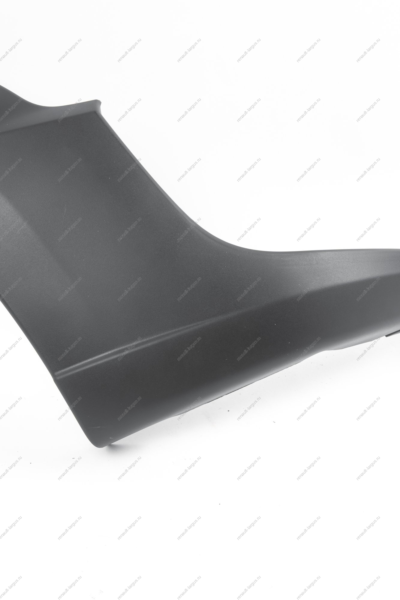 Накладка переднего бампера правая (с клеющей лентой) Lada Largus Cross до 2021г. Lada