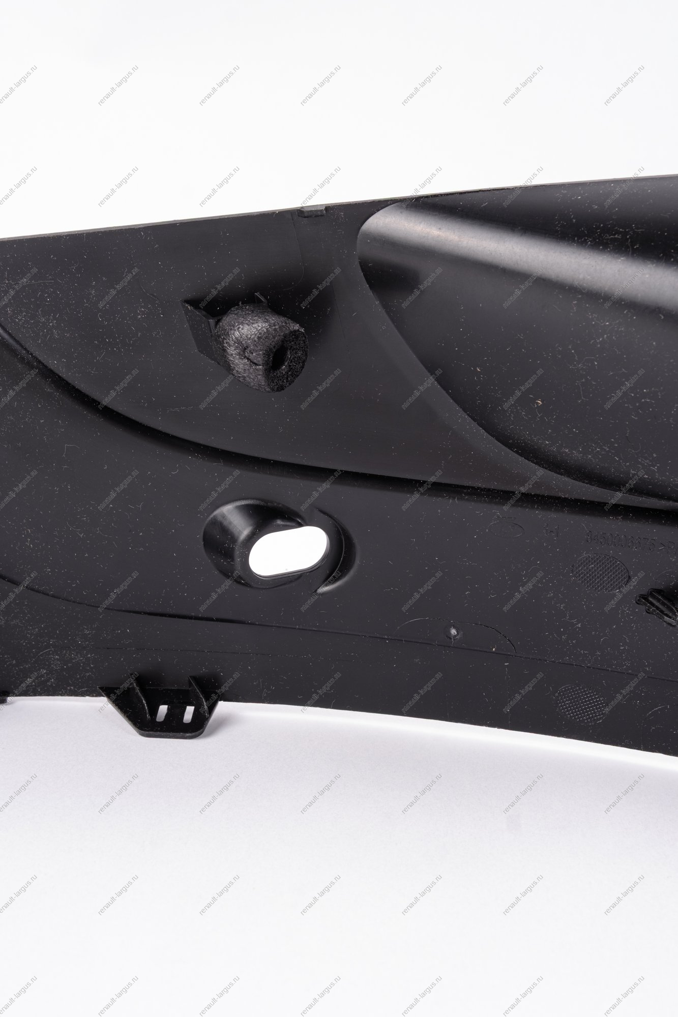 Заглушка LADA Vesta переднего бампера правая ПТФ Lada