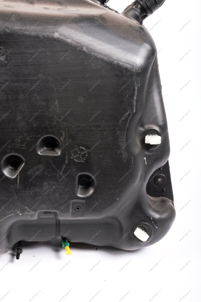 Бак топливный инжекторный пластик в сборе с ЭБН LADA Largus (р3м,р4м) ORIGINAL Lada