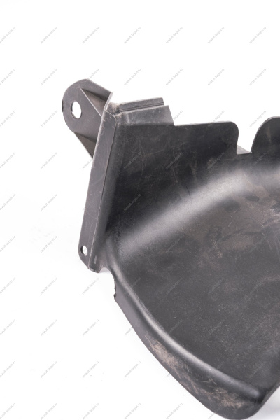 Щиток подкрылка левый RENAULT Logan с 2010 г Renault