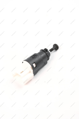 Выключатель стоп-сигнала Renault Logan, Largus,Clio, Duster 16кл RENAULT