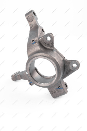 Кулак LADA Largus поворотный правый с АБС (100) нов.обр. под болт D100мм Renault