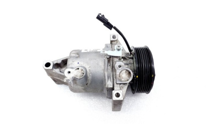 Компрессор кондиционера Renault Duster (21-) Arkana (19-) 1.6i Renault