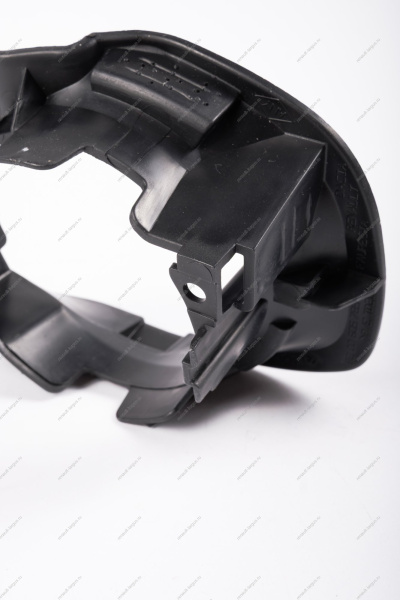 Держатель птф правый RENAULT Duster/Рено Дастер (пласт) Renault