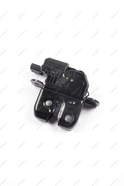 Замок двери багажника Renault Logan 2014- с электроприводом Renault