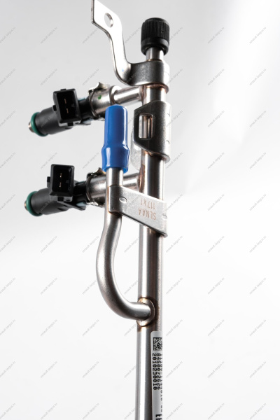 Рампа топливная LADA Largus (в сборе с форсунками) дв 11189 8кл. Lada