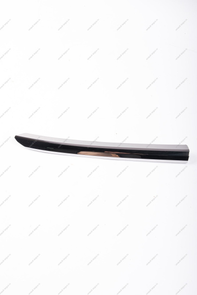 Молдинг переднего бампера верхний правый хром LADA Xray /Xray Cross Lada