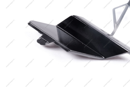 Крышка окна под переднюю буксирную проушину в цвет 672 Пантера (черный) LADA Vesta FL Lada