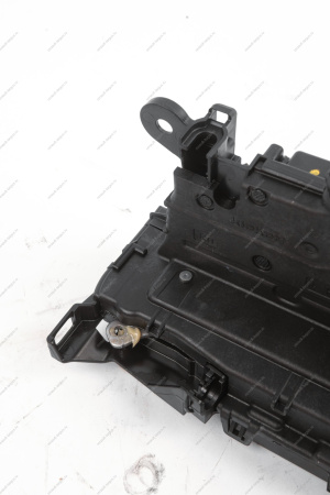 Замок электрический передней левой двери LADA XRAY Renault