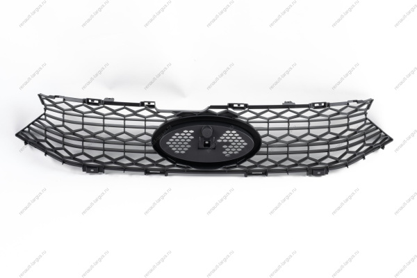 Решетка переднего бампера верхняя LADA Vesta FL Lada