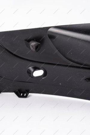 Заглушка LADA Vesta переднего бампера правая ПТФ Lada