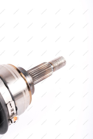 Привод правого переднего колеса (24*33зуб) LADA XRAY/Largus (GKN Driveline) Lada