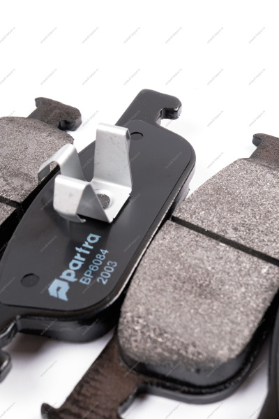 Колодки LADA XRAY переднего тормоза к-т PARTRA