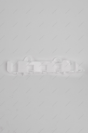 Кронштейн крепления переднего бампера правый ( необходимы заклепки 2шт 7703072424/7705096011) LADA Largus (FL) NEW Lada