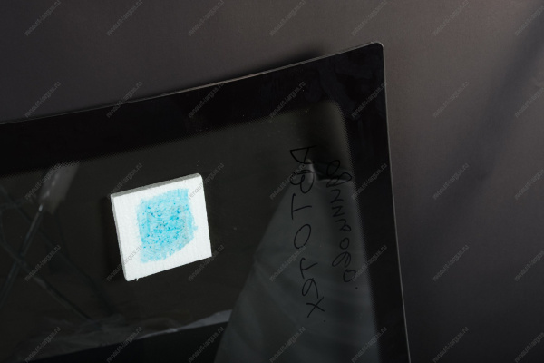 Стекло лобовое тонирован. зеленое Tinted тонирован.с держателем зеркала RENAULT Logan/LADA Largus (AGC) Lada