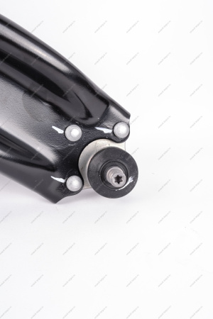 Рычаг LADA Vesta/Веста нижний правый с шаровой опорой и шарнирами в сборе (без гайки) Lada