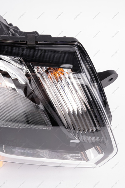 Фара правая RENAULT Logan 2014- ALRU.676512.128 лампа H7 Renault