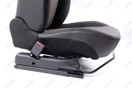 Сиденье LADA Largus FL 1-го ряда водительское+пассажирское ( с подогревом) к-т Lada