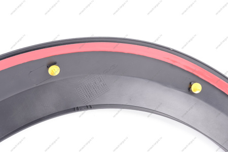 Облицовка переднего крыла правая ( с клипсами и клеющей лентой) Lada Largus Cross до 2021г. Lada