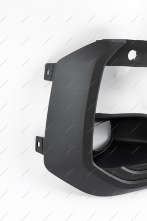 Облицовка ПТФ левая ( с отв. под парктроник) LADA Vesta SW Cross FL Lada