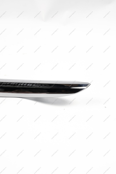 Молдинг переднего бампера верхний левый хром LADA Xray /Xray Cross 620811868R Lada