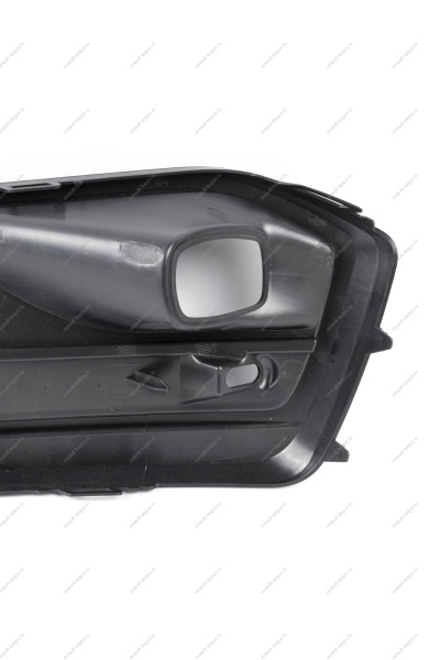 Облицовка ПТФ правая LADA Vesta FL Lada