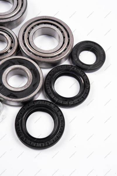 Ремкомплект КПП (5 ступ.) полный для а/м Лада Vesta (15-)/Kalina II (13-) (6 подшип +3 сальн+ 2 гайки) к-т Trialli