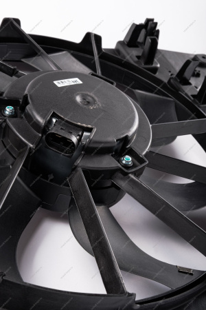 Вентилятор охлаждения к рад. с кондиц. RENAULT Logan после 2008 г. Renault