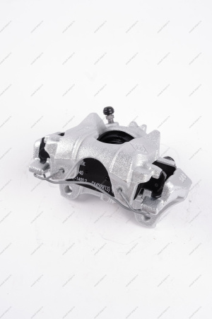 Суппорт передний правый (+2шт. тормозн. колодки 410602581R) Renault Logan II, Sandero II Renault